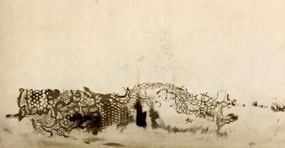 Empreinte de dentelle et Silhouette d'une ville