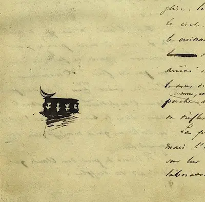 Le croissant de lune sur le couronnement